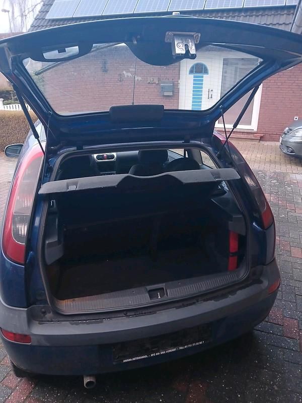 Gebraucht Opel Corsa 75 PS (55 kW) 2003 Blau Kleinwagen