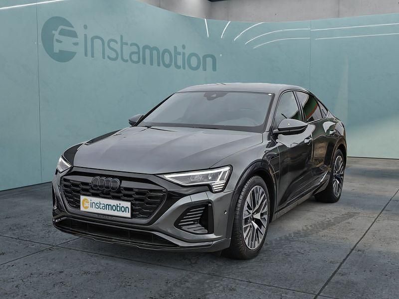 Grau Gebraucht 2024 Audi Q8 e-tron S-Line SUV | 63.449 € (Teuer) - Bild 1/4