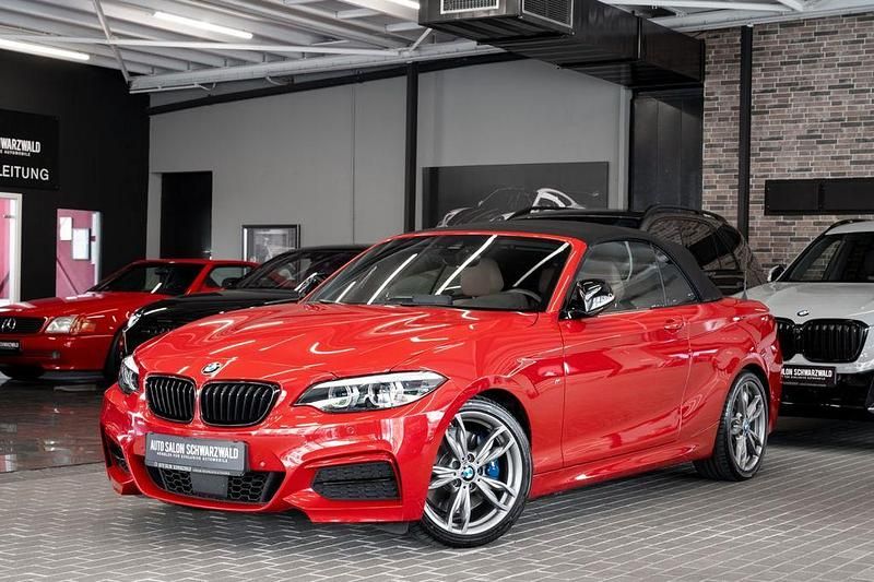 Rot Gebraucht 2019 BMW M240 M Sport Cabrio | 38.990 € (Fairer Preis) - Bild 1/4