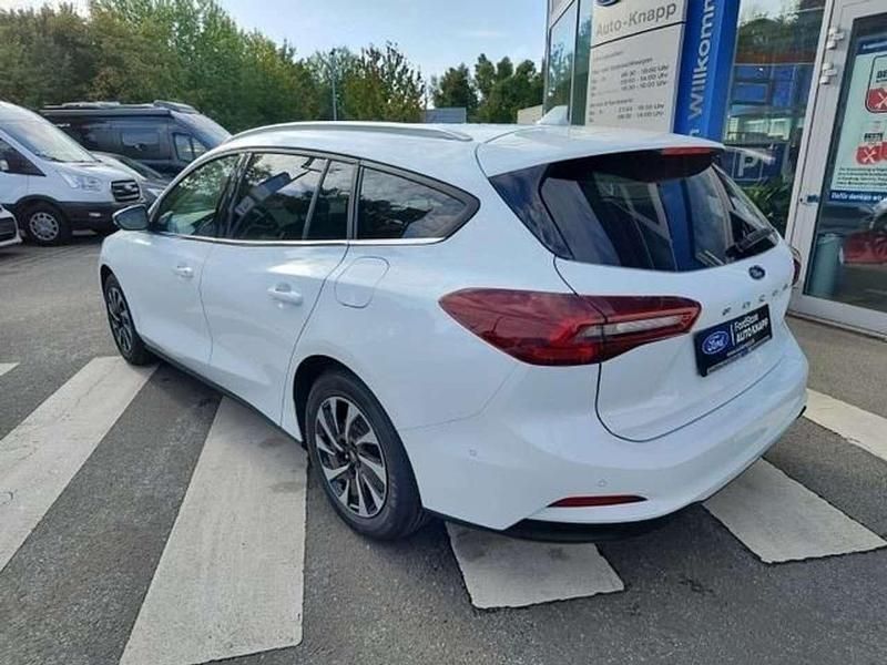Gebraucht Ford Focus Titanium 125 PS (91 kW) 2024 Frostweiß Kombi