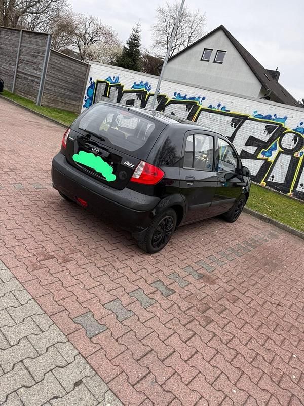 Gebraucht Hyundai Getz 67 PS (49 kW) 2009 Schwarz Kleinwagen