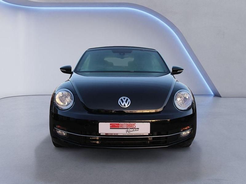 Gebraucht VW Beetle Cabriolet Cup 150 PS (110 kW) 2015 Schwarz Cabrio