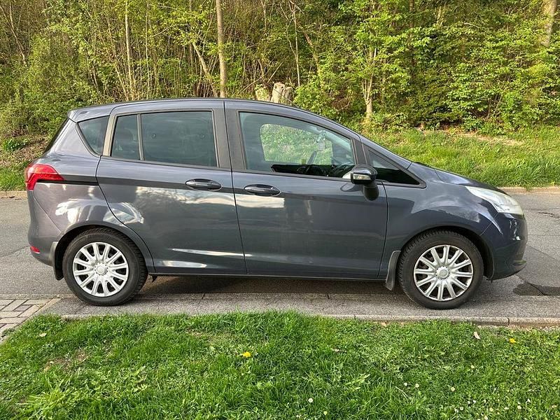 Brugt Ford B-MAX 101 HK (74 kW) 2014 Grå MPV