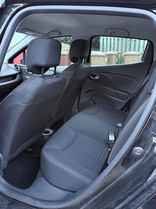 Gebraucht Renault Clio IV LIMITED 90 PS (66 kW) 2016 Schwarz Kleinwagen