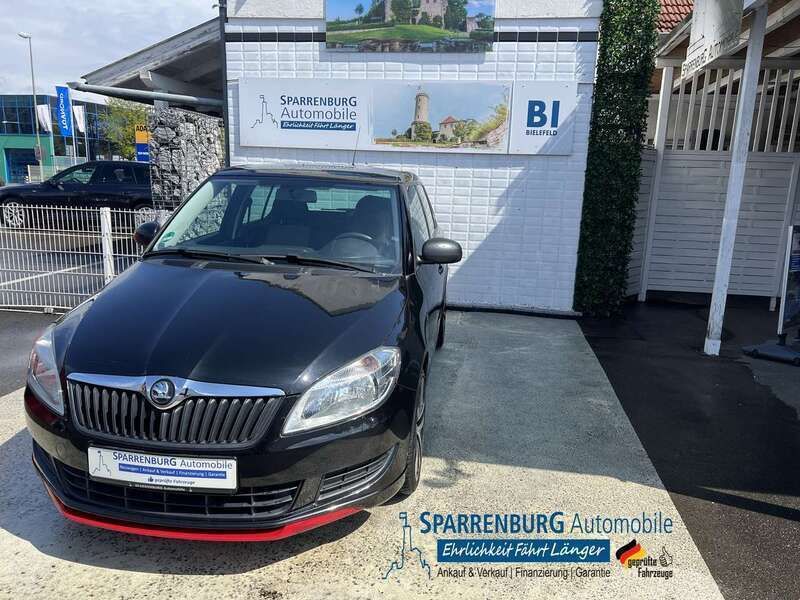 Schwarzmagic perleffekt Gebraucht 2014 Skoda Fabia Cool Edition Kleinwagen | 5.899 € (Fairer Preis) - Bild 1/3