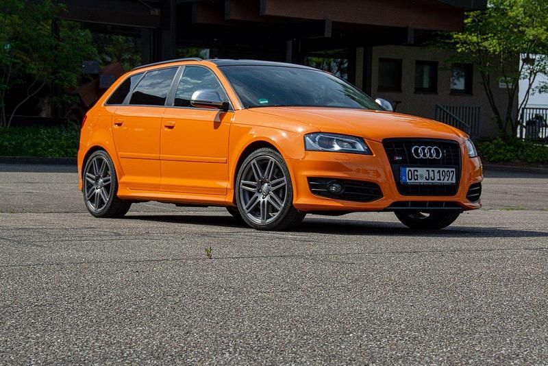Orange Gebraucht 2009 Audi S3 Sportback Kombi | 13.800 € (Fairer Preis) - Bild 1/4