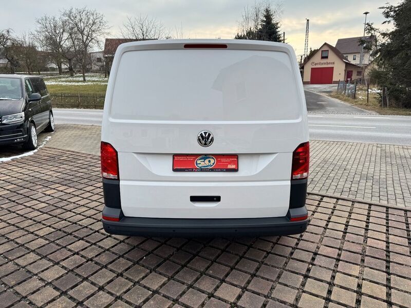 Gebraucht VW T6.1 150 PS (110 kW) 2021 Candyweiß Van