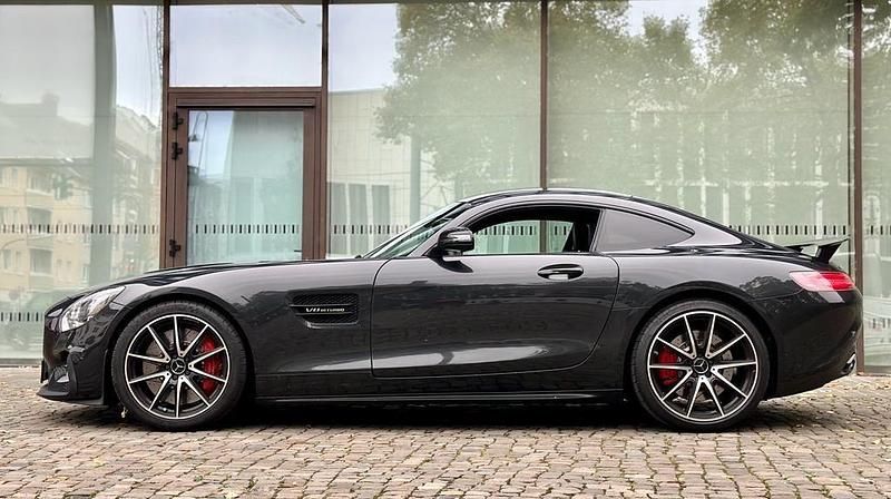 Schwarz Gebraucht 2015 Mercedes AMG GT S AMG Coupé | 88.000 € (Teuer) - Bild 1/4