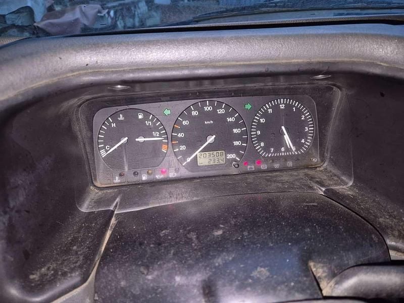 Gebraucht VW T4 68 PS (50 kW) 1997 Weiß Van