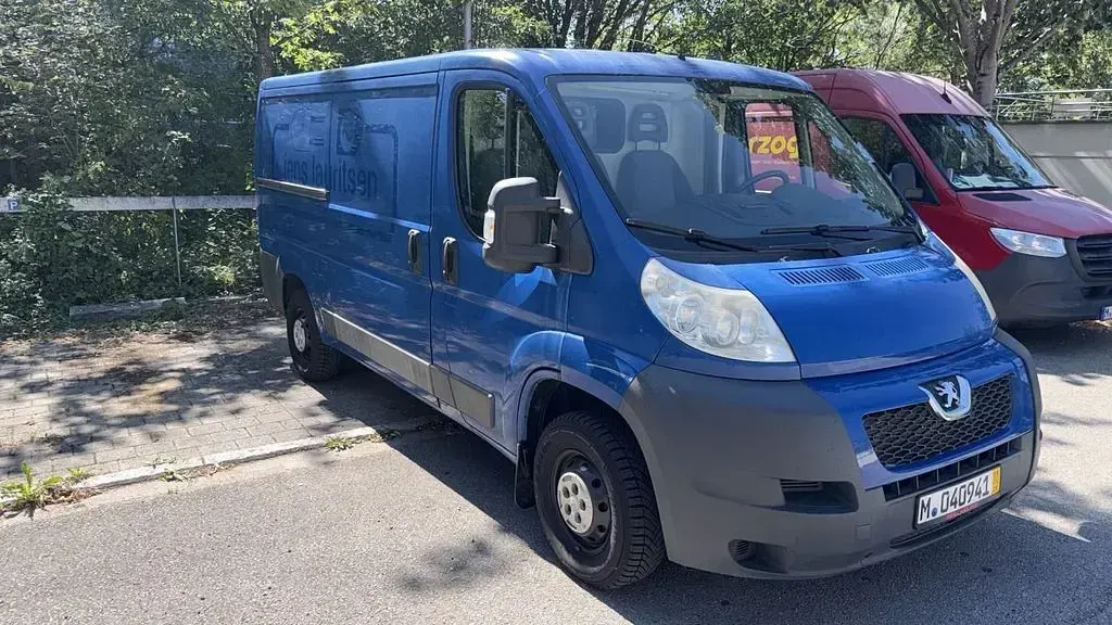 Gebraucht Peugeot Boxer 131 PS (96 kW) 2013 Braun Van