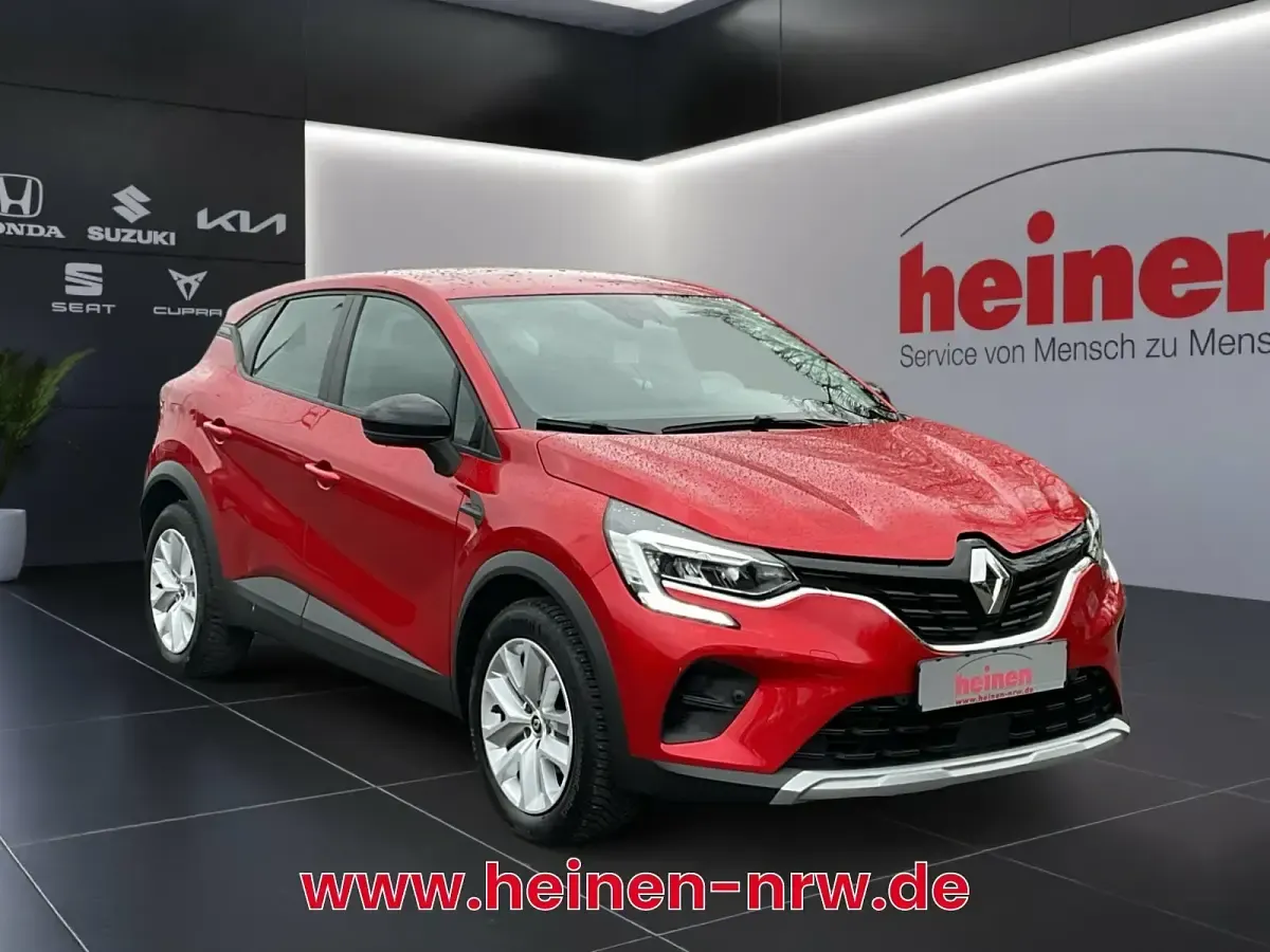 Usata Renault Captur Evolution 140 CV (102 kW) 2023 Rosso SUV