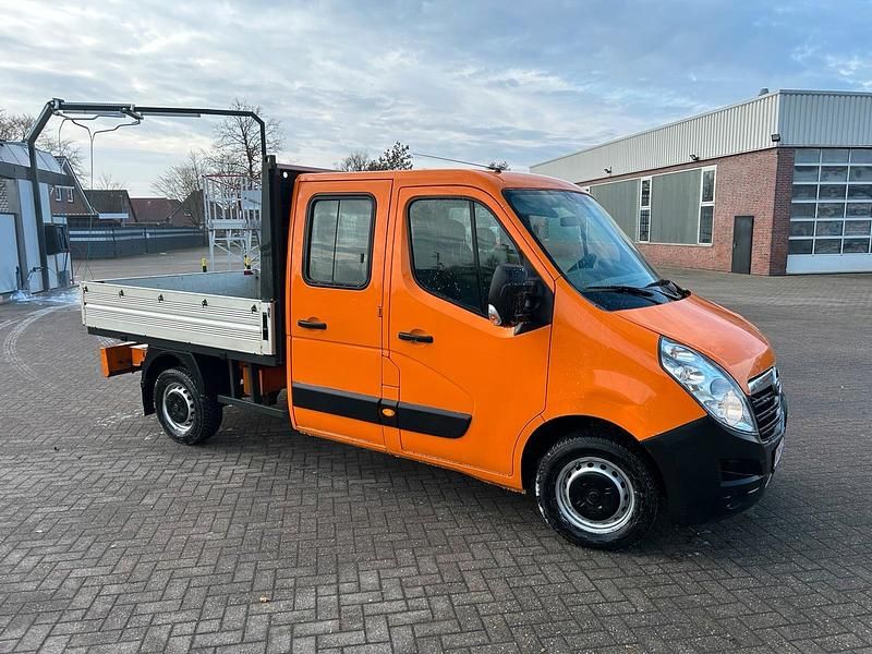 Gebraucht Opel Movano 125 PS (91 kW) 2016 Orange Van / Kleinbus