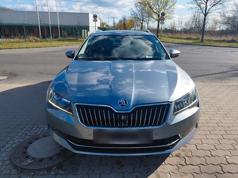Gebraucht Skoda Superb 120 PS (88 kW) 2017 Kombi