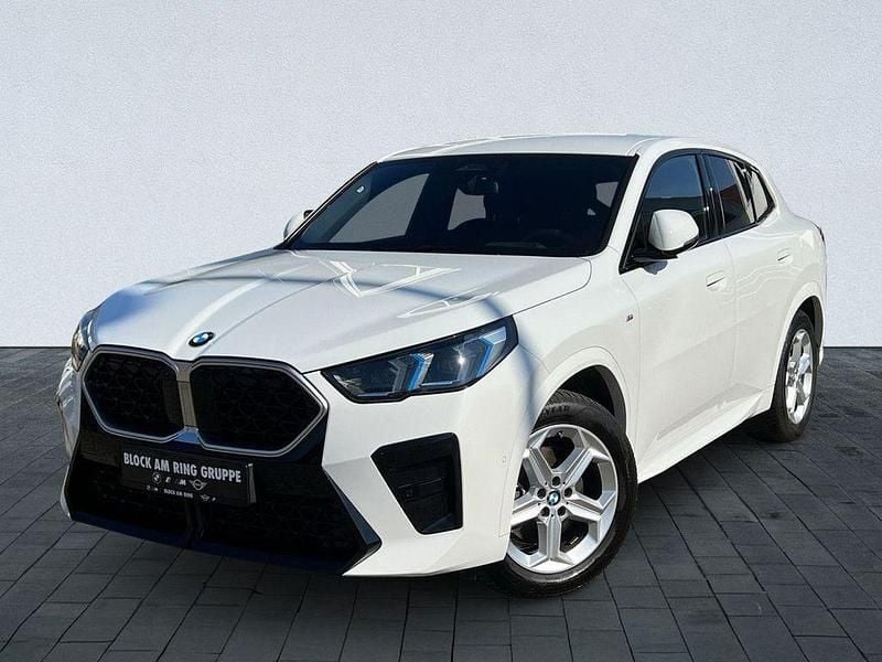 Weiß Gebraucht 2024 BMW X2 M Sport SUV | 39.990 € (Superpreis) - Bild 1/4