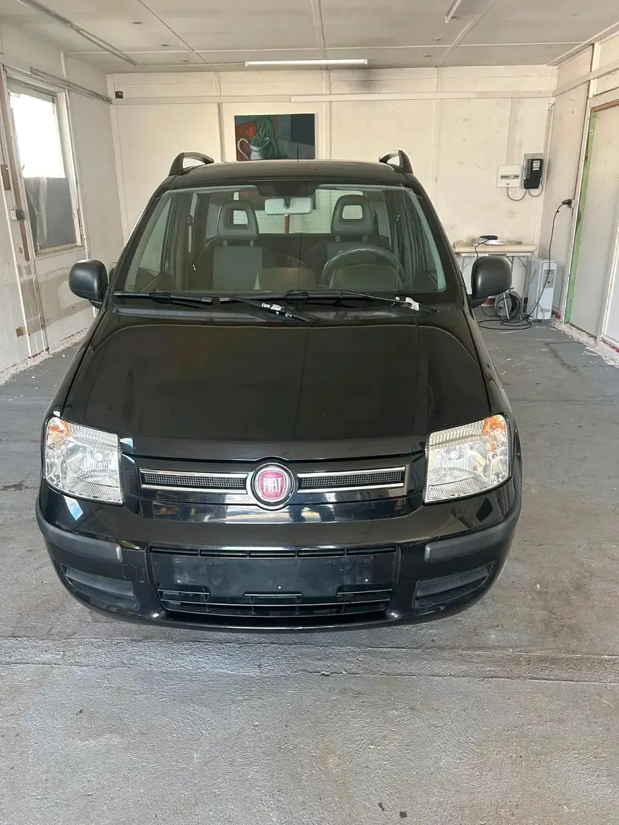 Usata Fiat Panda 70 CV (51 kW) 2012 Nero Utilitaria