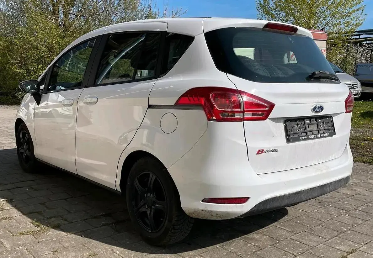 Gebraucht Ford B-MAX 140 PS (102 kW) 2016 Weiß Van / Kleinbus
