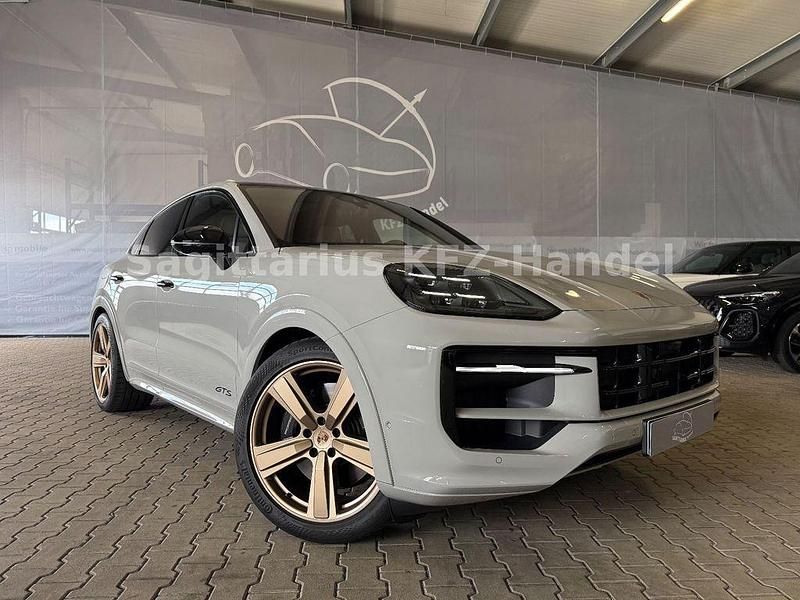 Grau Gebraucht 2025 Porsche Cayenne SUV | 169.900 € - Bild 1/4