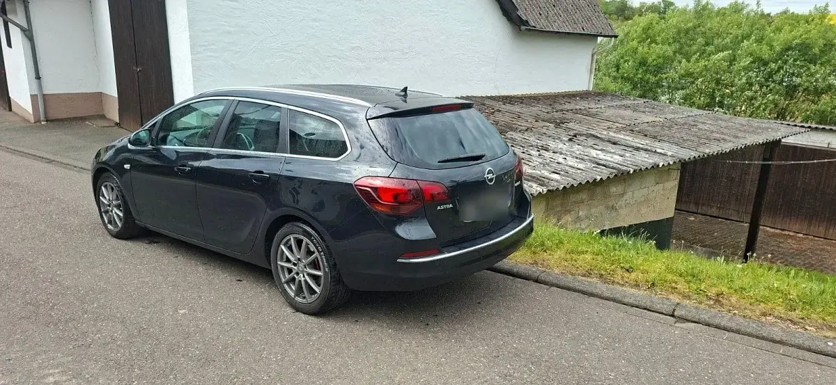 Occasion Opel Astra Eco 110 ch (80 kW) 2013 Noir Break