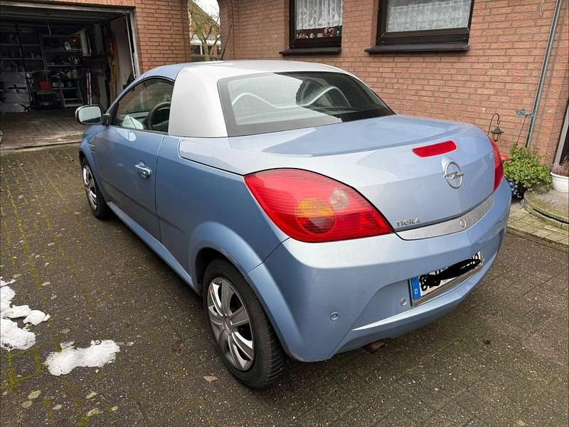 Gebraucht Opel Tigra Cosmo 90 PS (66 kW) 2005 Blau Cabrio