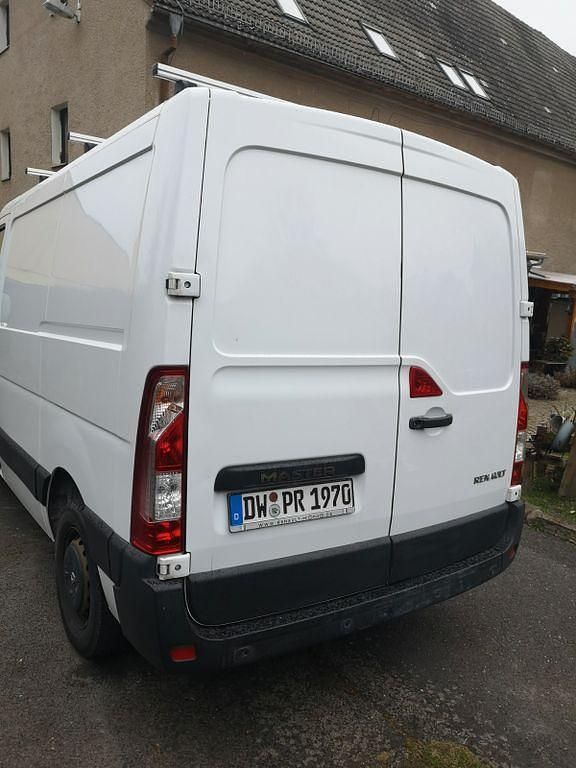 Usado Renault Master 131 HP (96 kW) 2020 Monovolume