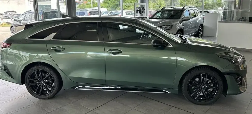 Gebraucht Kia ProCeed GT-Line 160 PS (117 kW) 2023 Grün Kombi