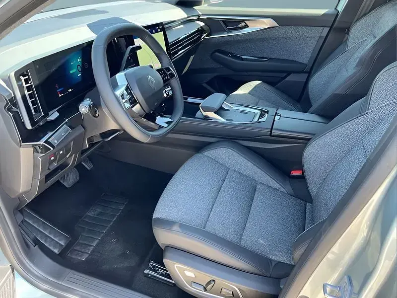Gebraucht Renault Espace 200 PS (147 kW) 2025 Grau SUV