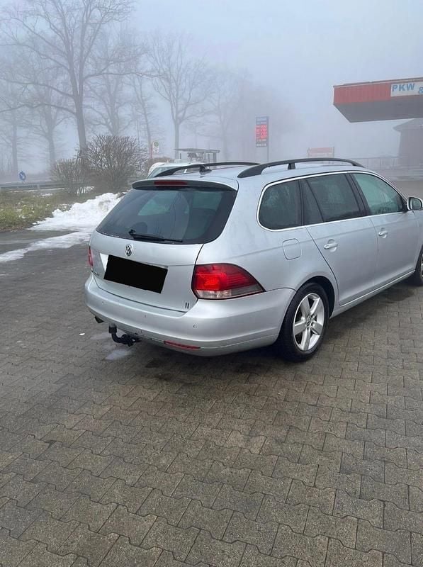 Gebraucht VW Golf VI 2011 Silber Kleinwagen
