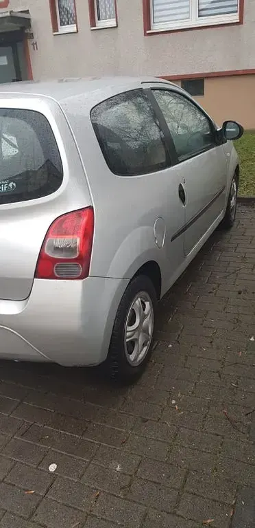 Gebraucht Renault Twingo 75 PS (55 kW) 2007 Silber Kleinwagen