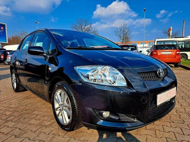 Gebraucht Toyota Auris Life 101 PS (74 kW) 2010 Schwarz Kleinwagen