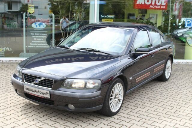 Gebraucht Volvo S60 140 PS (102 kW) 2003 Schwarz metallic Limousine