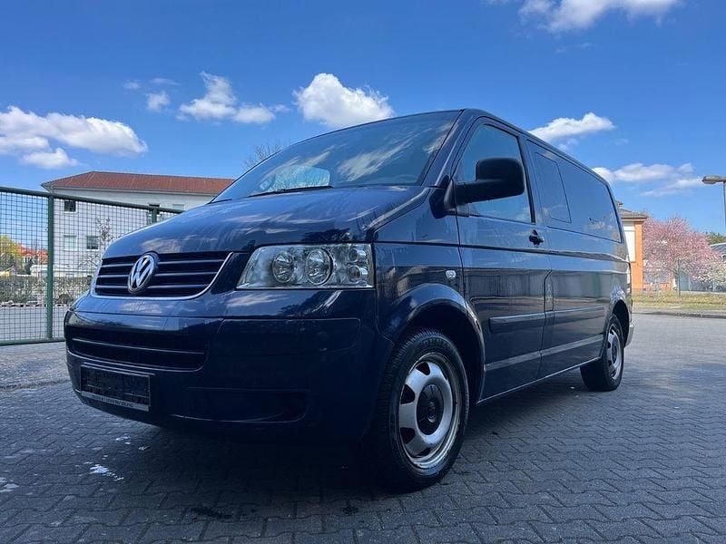 Gebraucht VW T5 Team 131 PS (96 kW) 2004 Blau Van