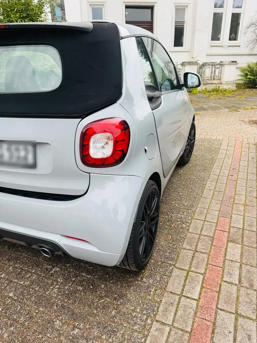 Gebraucht Smart ForTwo Cabrio Brabus 90 PS (66 kW) 2016 Grau Cabrio