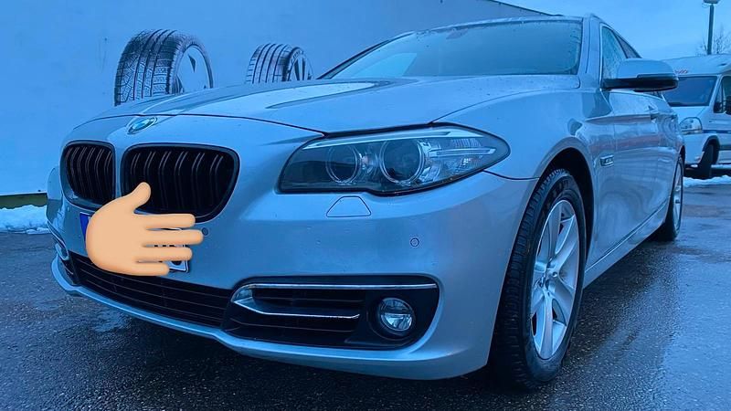 Gebraucht BMW 530 Luxury Line 258 PS (189 kW) 2013 Grau Kombi