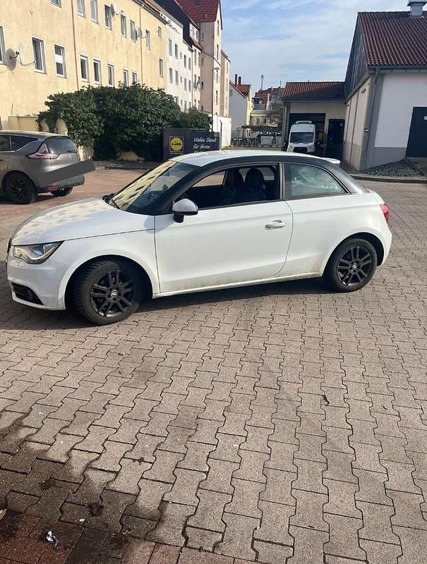 Second-hand Audi A1 Design 86 CP (63 kW) 2012 Alb Hatchback