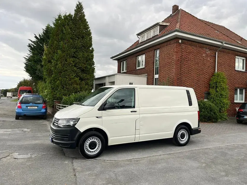 Usata VW Transporter 150 CV (110 kW) 2016 Bianco Furgone