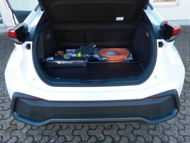 Gebraucht Toyota C-HR Team 223 PS (164 kW) 2024 Weiß SUV
