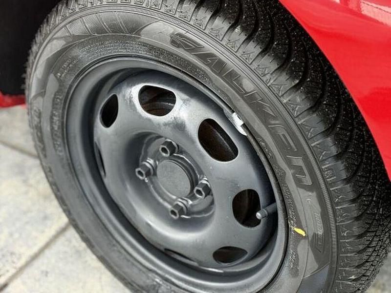 Gebraucht VW Lupo 50 PS (36 kW) 1999 Flashrot Kleinwagen