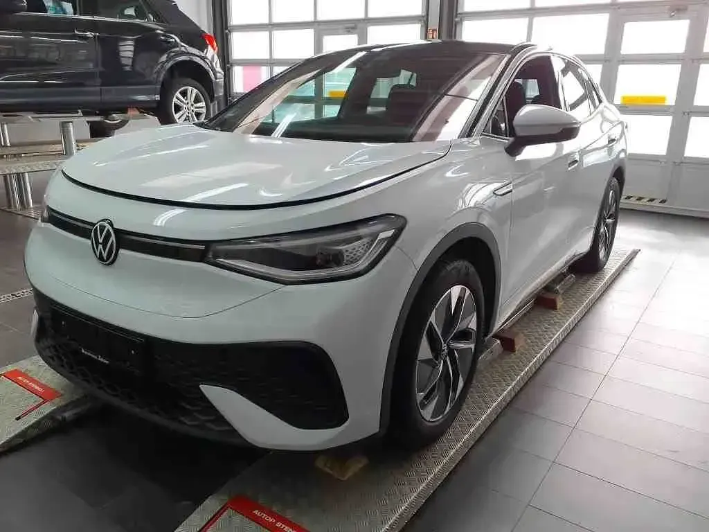 Usado VW ID.5 Pro Performance 150 kW (204 CV) 2023 Blanco SUV