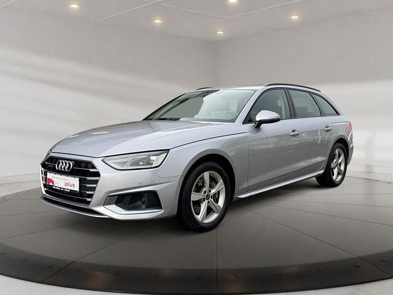 Gebraucht Audi A4 Advanced 204 PS (150 kW) 2022 Silber Kombi