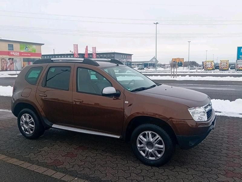 Gebraucht Dacia Duster 109 PS (80 kW) 2011 Braun SUV