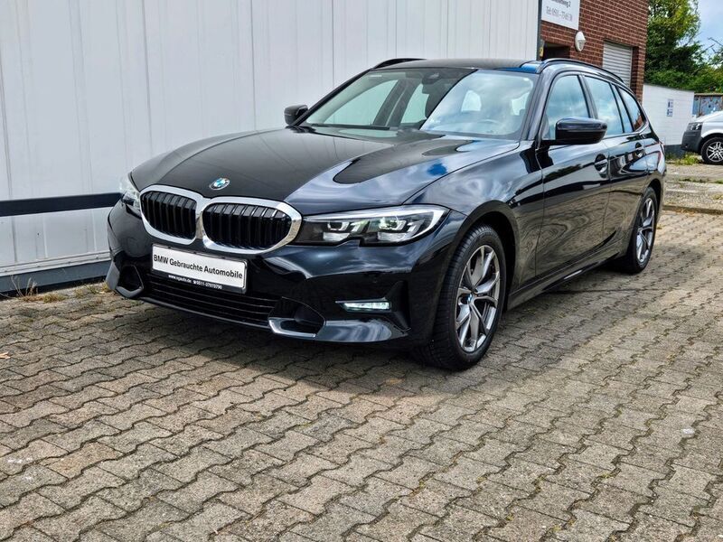 Schwarz Gebraucht 2021 BMW 320 Sport Line Limousine | 29.998 € (Superpreis) - Bild 1/4