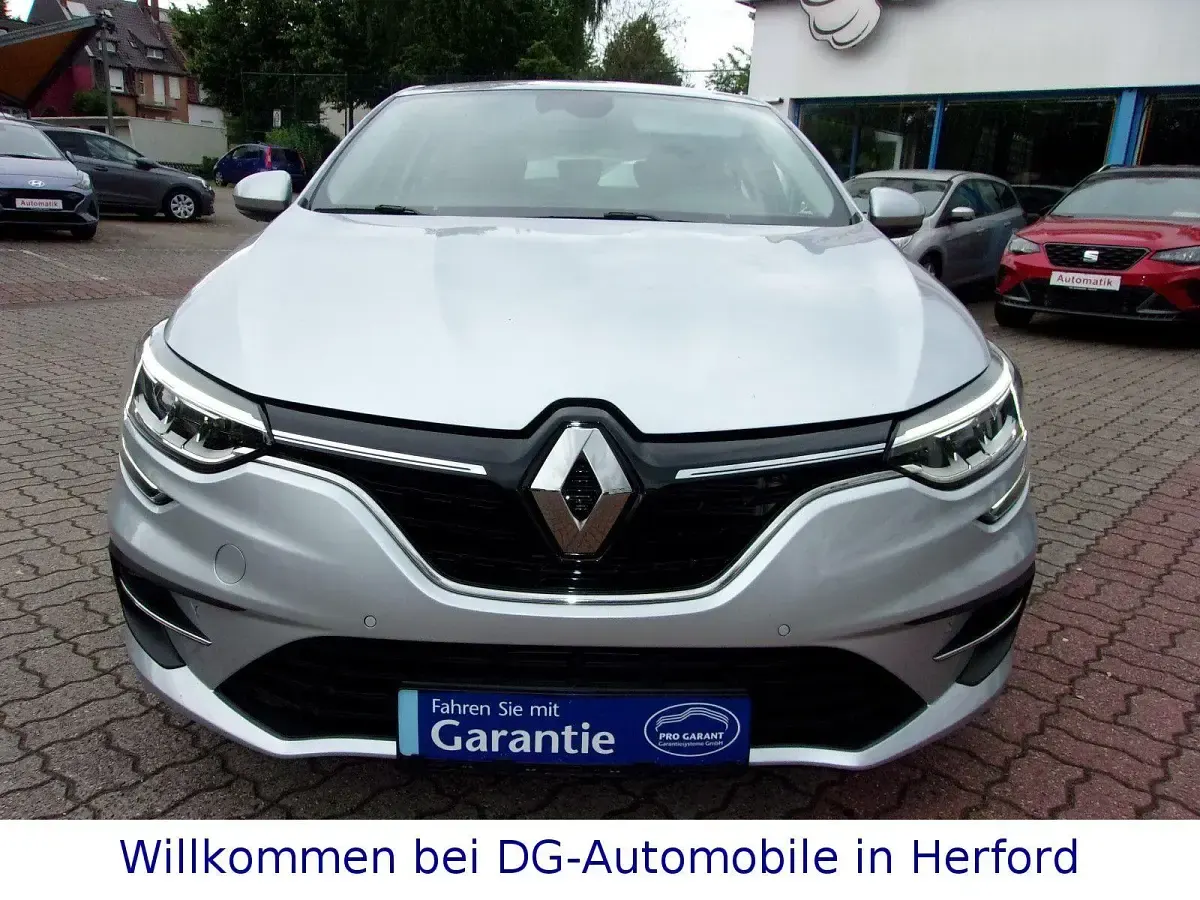 Gebraucht Renault Mégane II Business 116 PS (85 kW) 2021 Grau Limousine