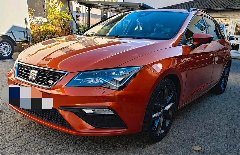 Gebraucht Seat Leon 150 PS (110 kW) 2019 Orange Kombi