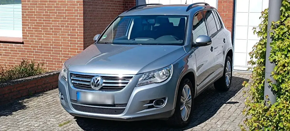 Gebraucht VW Tiguan 150 PS (110 kW) 2009 Grau SUV