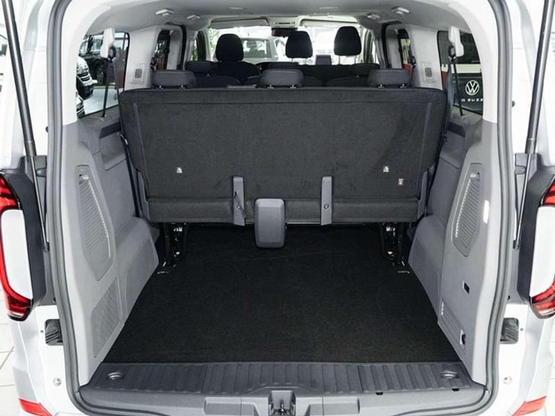 Gebraucht VW T7 Style 150 PS (110 kW) 2026 Light grey metallic Van