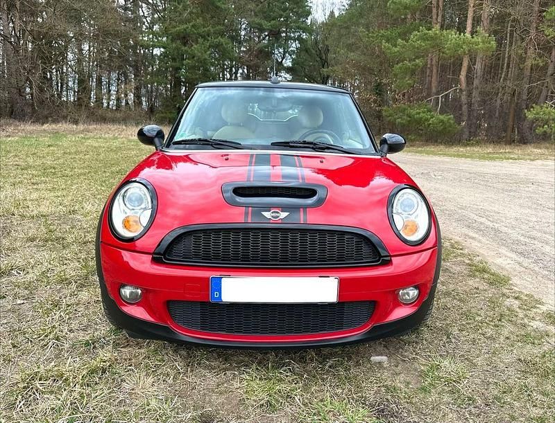 Gebraucht Mini Cooper S Cabriolet 174 PS (127 kW) 2009 Rot Cabrio
