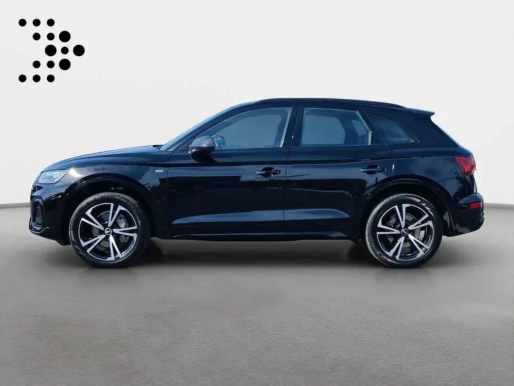 Gebraucht Audi Q5 S-Line 265 PS (194 kW) 2022 Mythosschwarz metallic SUV