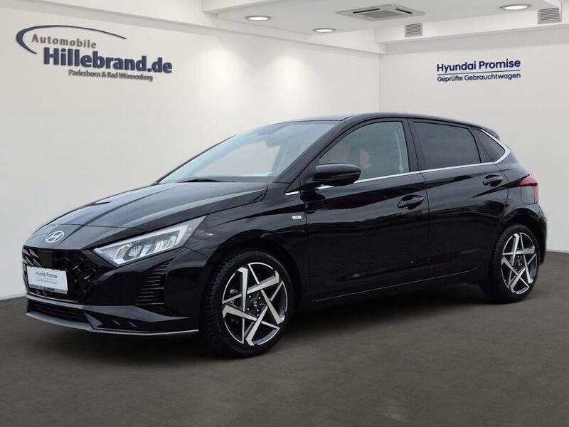 Schwarz Gebraucht 2024 Hyundai i20 Prime Limousine | 21.490 € (Fairer Preis) - Bild 1/4