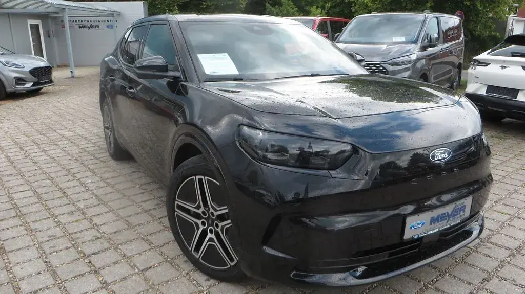 Gebraucht Ford Capri Premium 250 kW (340 PS) 2025 Agate black (metallic) SUV