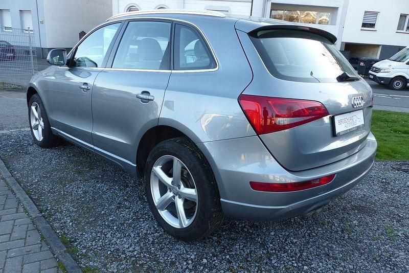 Second-hand Audi Q5 Design 170 CP (125 kW) 2010 Gri SUV